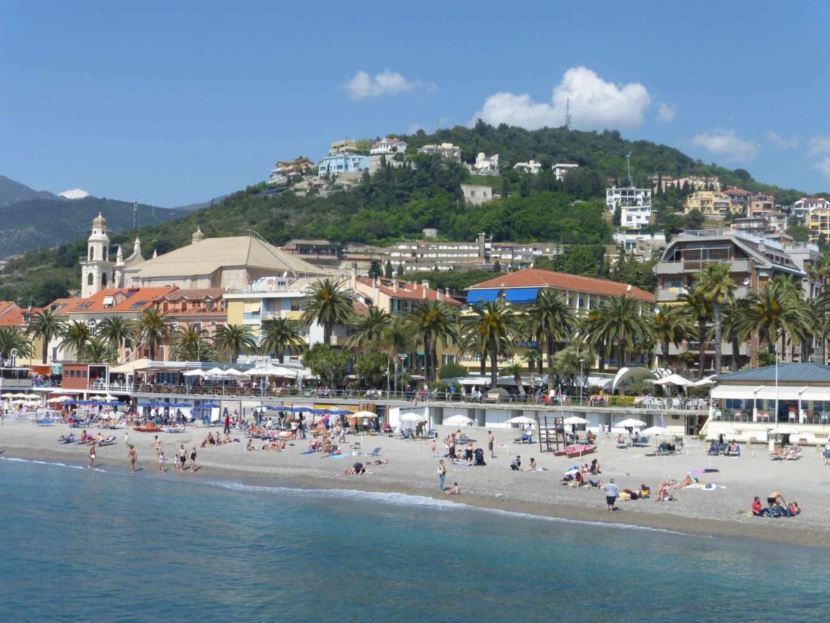 Fornaci 2 Rivieraholiday Pietra Ligure Buitenkant foto
