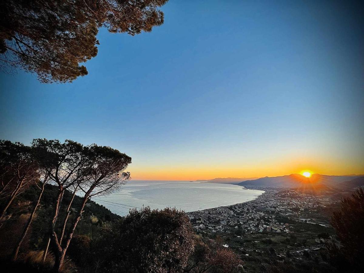 Fornaci 2 Rivieraholiday Pietra Ligure Buitenkant foto